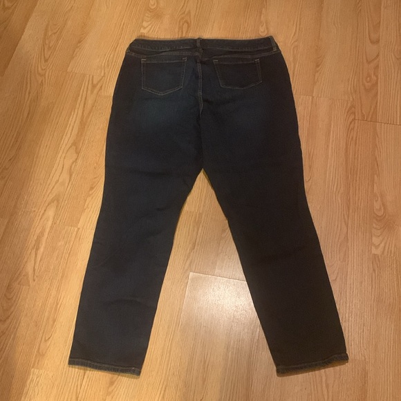 Torrid Boyfriend Straight Tall Jeans - Picture 3 of 7
